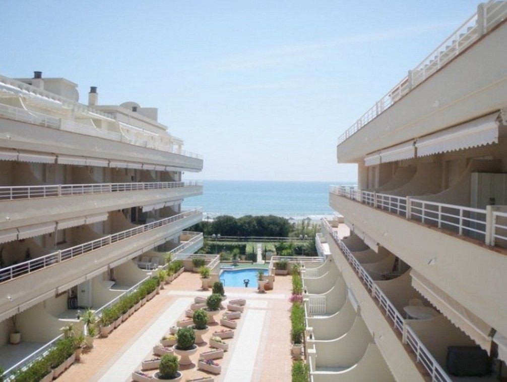 Alcossebre Apartamentos Cala Gonzalez Montero 3000 מראה חיצוני תמונה